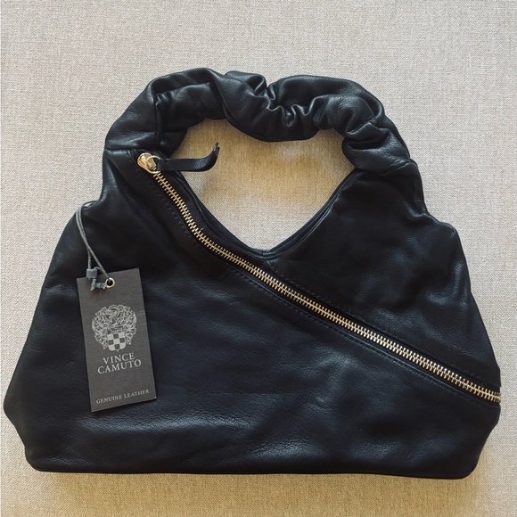 Vince Camuto Jilli Black Leather Hobo Bag. New with tags - Picture 2 of 6